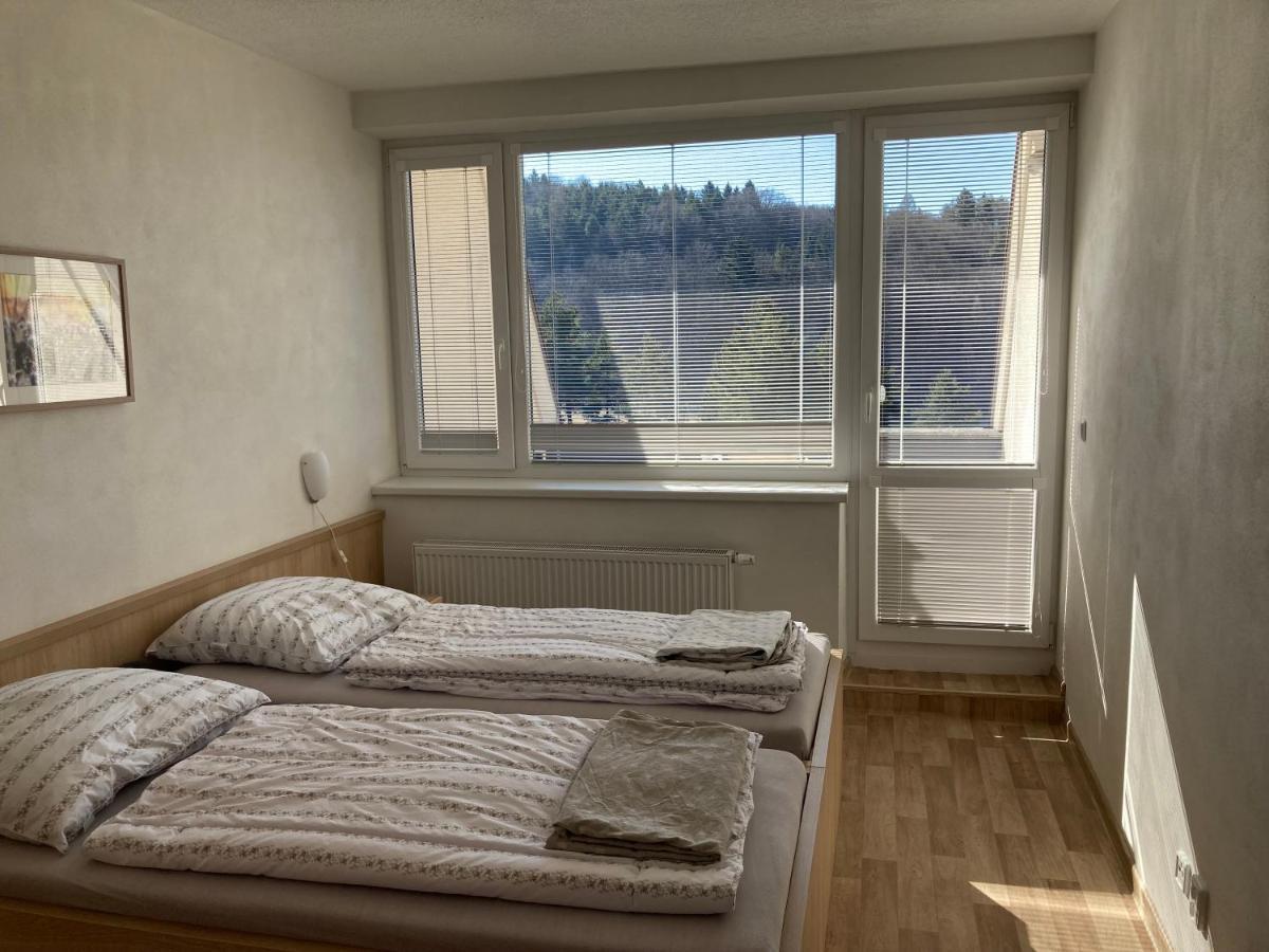 Apartman Vsemina 300 Ngoại thất bức ảnh